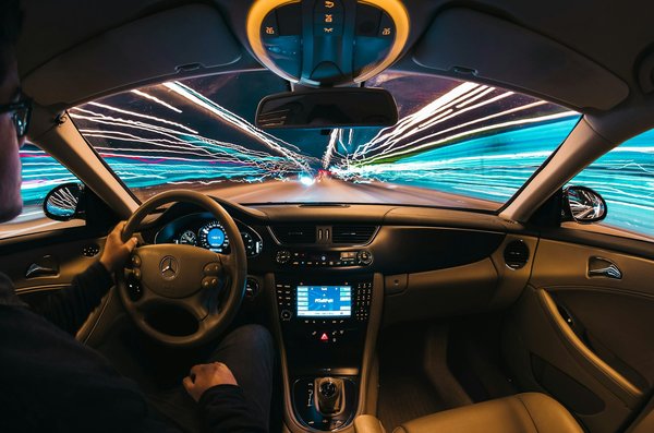 Quels sont les impacts des nouvelles technologies de détection de collision sur les assurances auto?